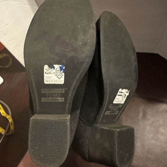 Toms booties - Picture 7 of 9